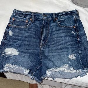 american eagle 90’s boyfriend short (hi-rise)